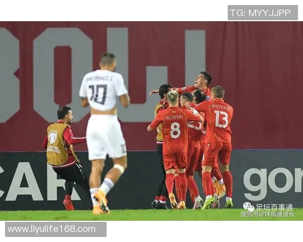 阿姆斯特丹亮相欧洲杯开幕式，点燃足球激情