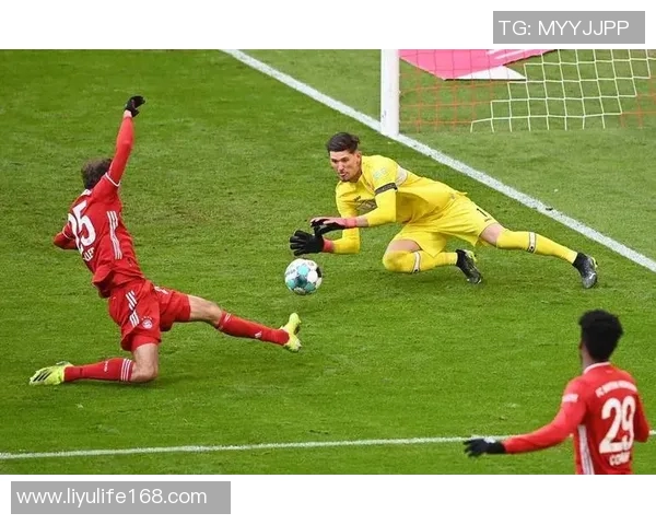 足球安南与汉密尔顿的精彩对决揭示了球队实力与战术的较量 足球安南与汉密尔顿的精彩对决揭示了球队实力与战术的较量