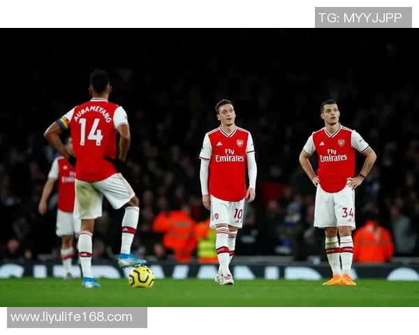 英超联赛新规定:球队需全面消毒训练基地和更换球员装备 英超联赛新规定:球队需全面消毒训练基地和更换球员装备