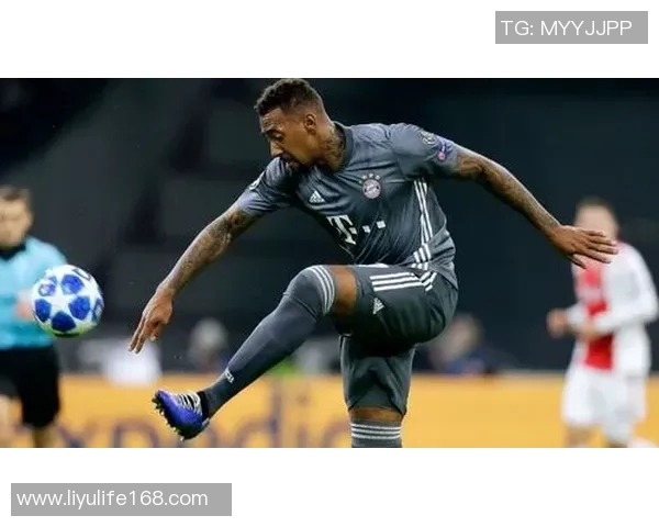 莱万欧冠赛场火力全开10场12球领跑射手榜势不可挡 莱万欧冠赛场火力全开10场12球领跑射手榜势不可挡