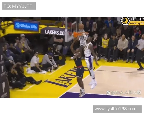 湖人对阵魔术比赛中詹姆斯精彩得分表现引发热议