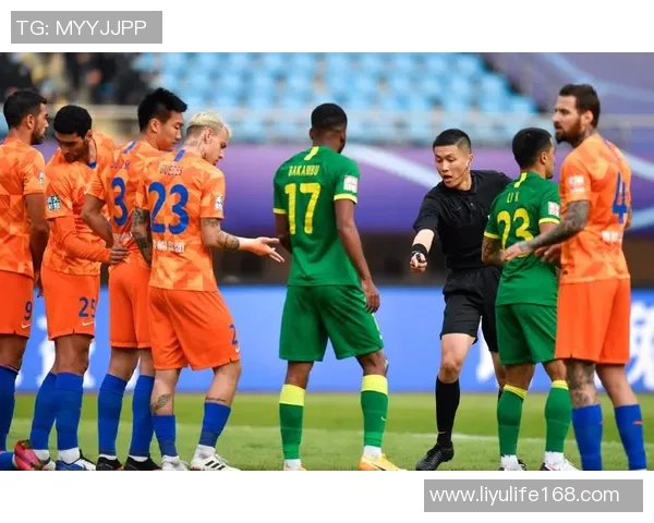 国安与鲁能2019年对决回顾:激情碰撞与战术较量的经典之战