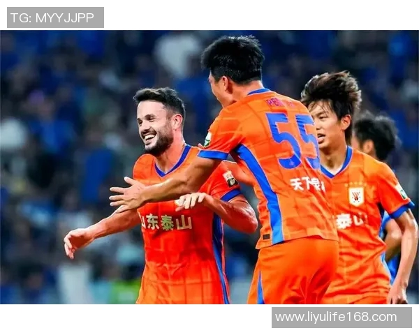 2001年泰山与申花激战回顾比分揭晓历史对决精彩瞬间